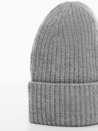 Ribbed knit beanie