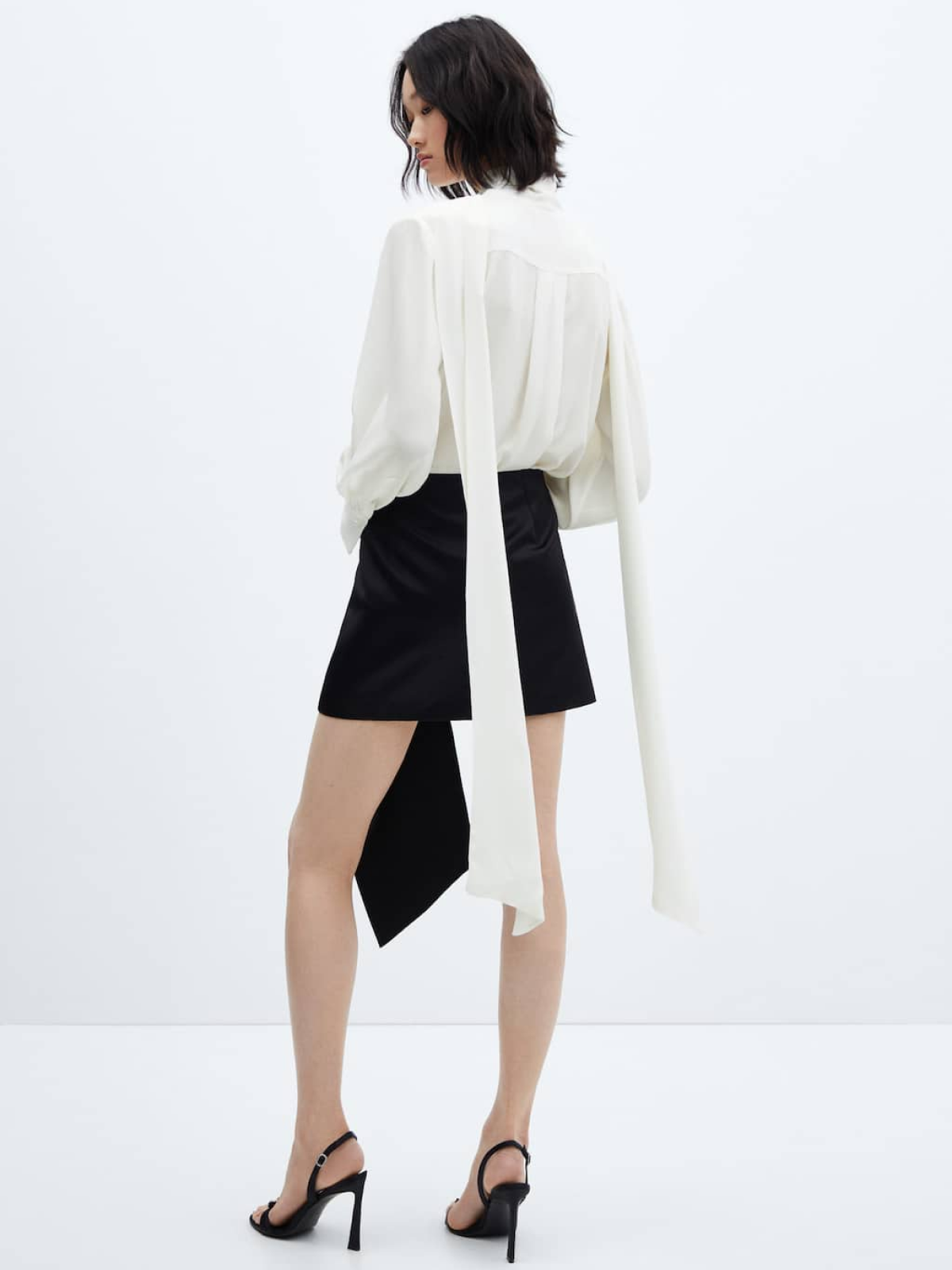 Tie-neck blouse